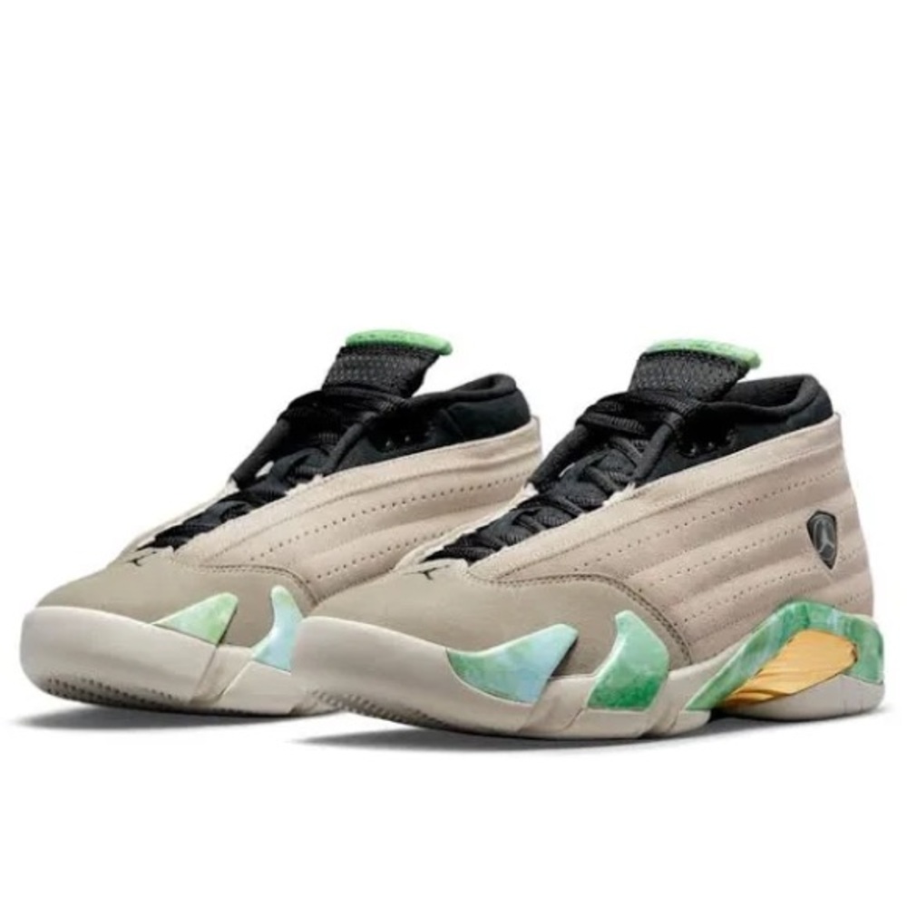 EUC Aleali May x Wmns Air Jordan 14 Retro Low SP 'Fortune Women's size 9